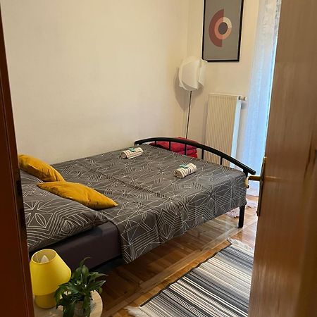 Apartman West - Private Parking Place Загреб Екстер'єр фото